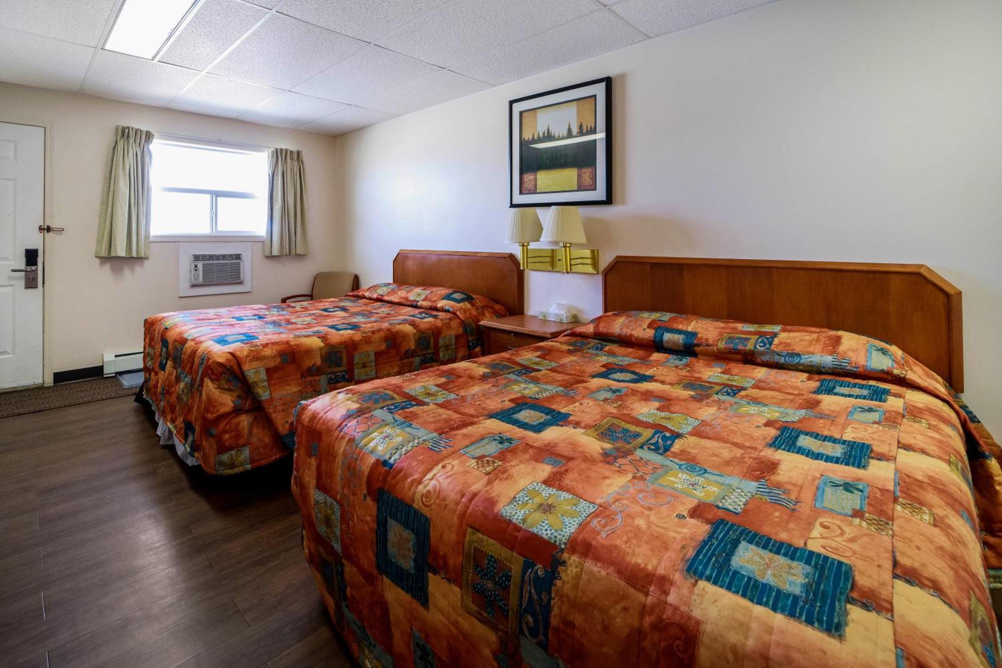 Canadas Best Value Inn Fort St John Fort St. John Екстериор снимка